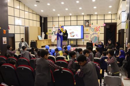 اجرای یک هفته ای جنگ شادی و نمایش عروسکی خورشید خانم کجایی