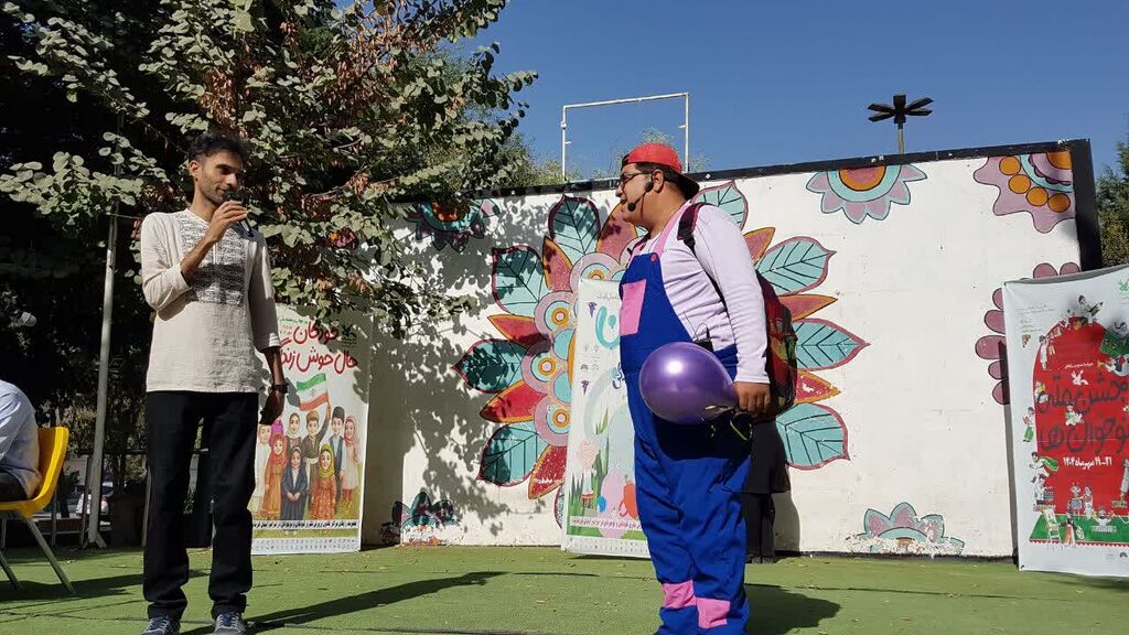 1354955-1 کانون کرمانشاه جشن باشکوه نوخوانها را برگزار کرد