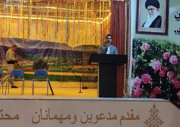 1355075-1 تبلور «حال خوش زندگی» در جشن بزرگ هفته ملی کودک ثلاث باباجانی