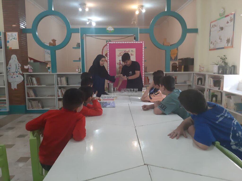 1355109-1 گرامیداشت روز«علم و فناوریهای نوین» در کانون البرز