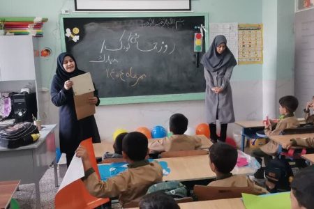 امانت بیش از چهار هزار کتاب توسط کتابخانه پستی نیشابور