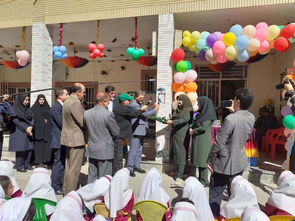 1355120-1 هفته ملی کودک در مرکز قوچان