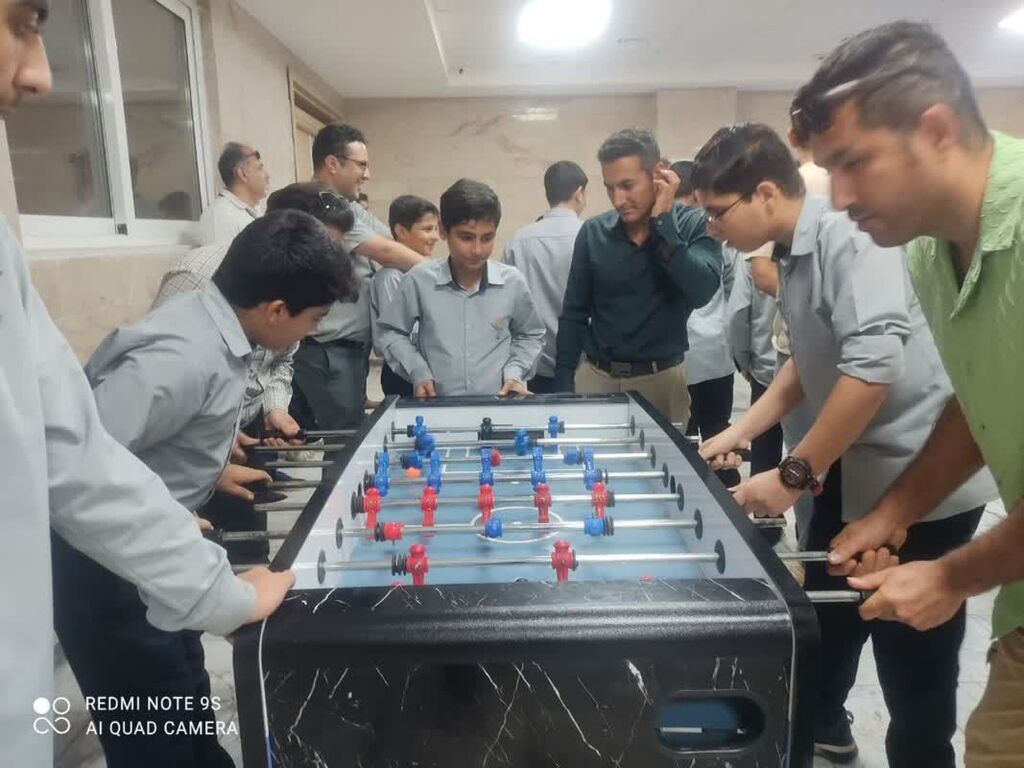 1355395-1 شادی و نشاط کودکان مرکز قشم و جزیره لارک