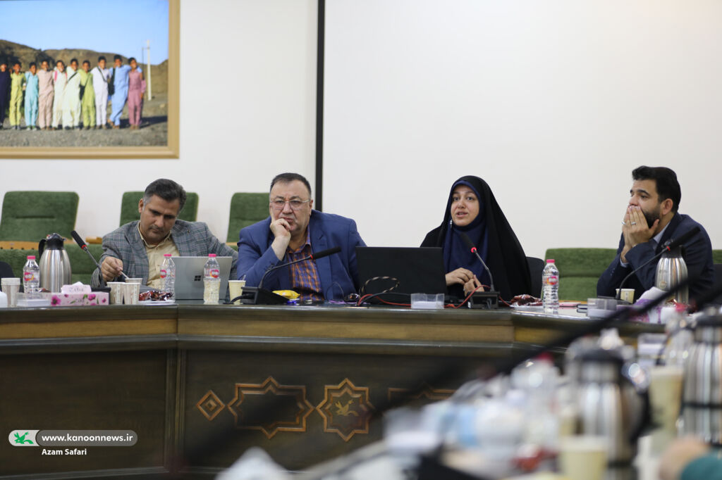 صدای کودکان را به کوچه‌ها، پارک‌ها و زمین‌های بازی بازگردانیم