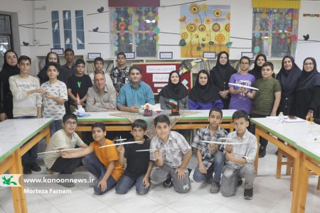 ویژه‌برنامه‌ی علمی شگفت‌انگیز «زندگی در فضا» برگزار شد