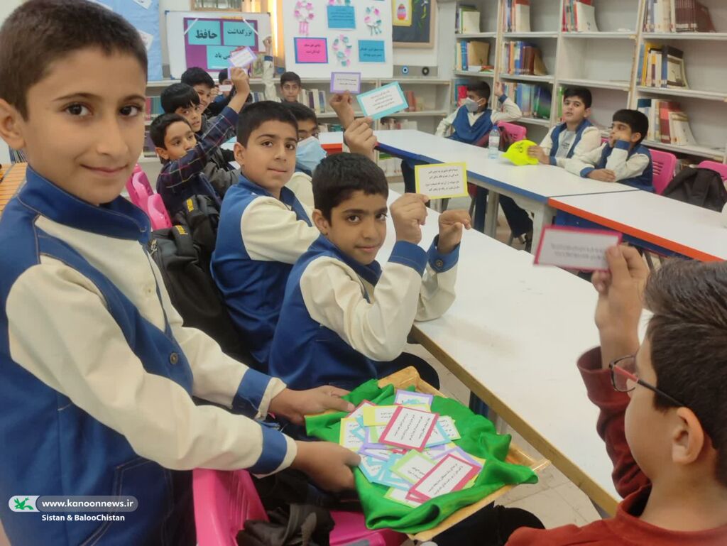 1356520-1 برگزاری برنامه روز بزرگداشت حافظ در مرکز فرهنگی هنری شماره چهار زاهدان(سیستان و بلوچستان)