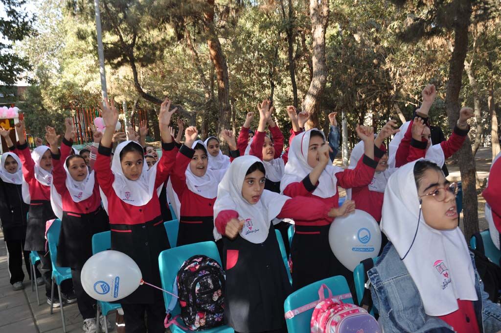 1356728-1 مرکز فرهنگی هنری شماره ۵ کانون کرج گشایش یافت