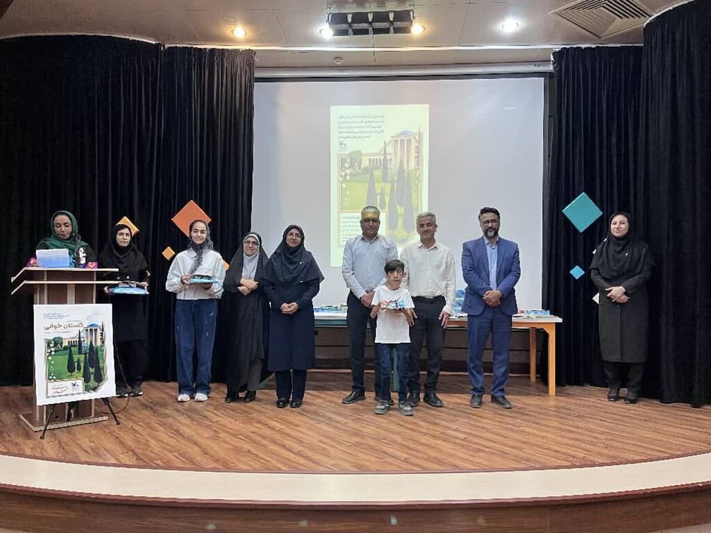 1357348-1 برگزیدگان مسابقه ادبی گلستان خوانی معرفی شدند