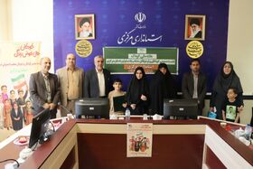 نشست صمیمی منتخبین کودکان و نوجوانان با مسئولین استانی در استانداری مرکزی