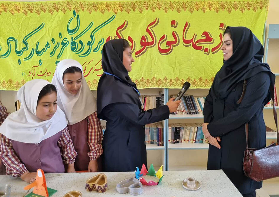 1358518-1 کانونیاران، پل ارتباطی میان کانون و مدرسه