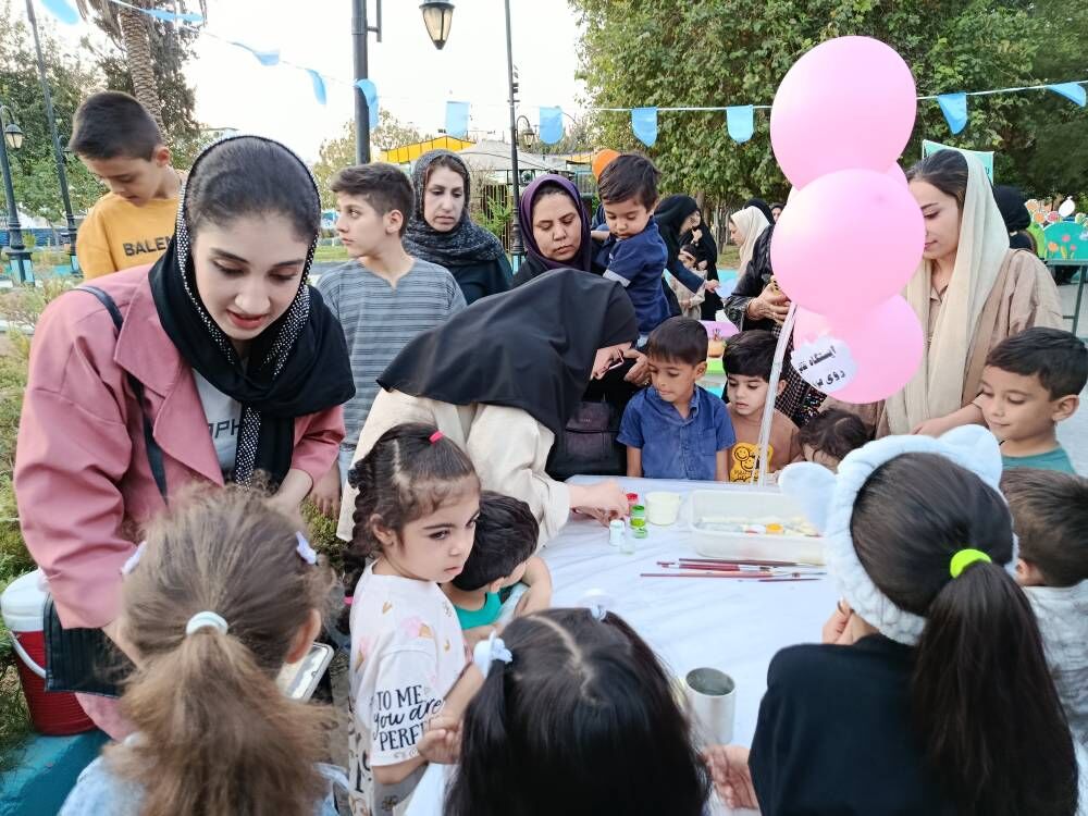 1358606-1 کانون مرکز جهرم، جشن هفته ملی کودک را با روایت قصه، رنگ و همدلی برگزار کرد