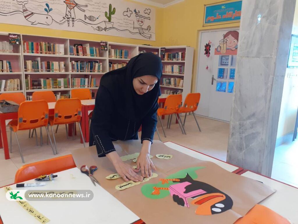 1358885-1 آمادگی اعضای زیر ۱۲ سال مرکز علوم و فناوریهای نوین برای جشنواره قصهگویی