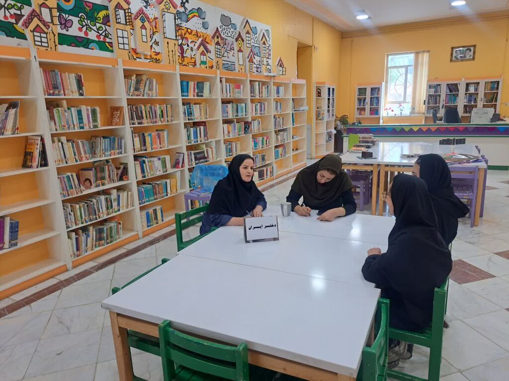 1358891 رویداد «دختر ایران» در مراکز کانون چهارمحال و بختیاری