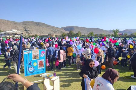 پاسارگاد میزبان بزرگ‌ترین گردهمایی کودکان در هفته ملی کودک