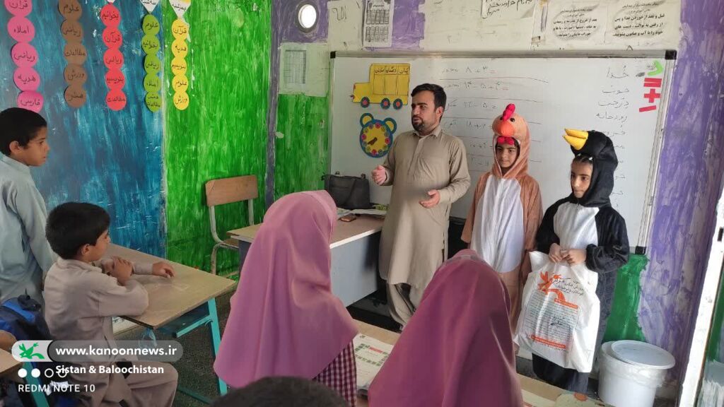 1359234-1 برگزاری رویداد «روز کودک، روز قصه» در کانون پرورش فکری سیستان و بلوچستان با حضور گرم کودکان و بزرگترها