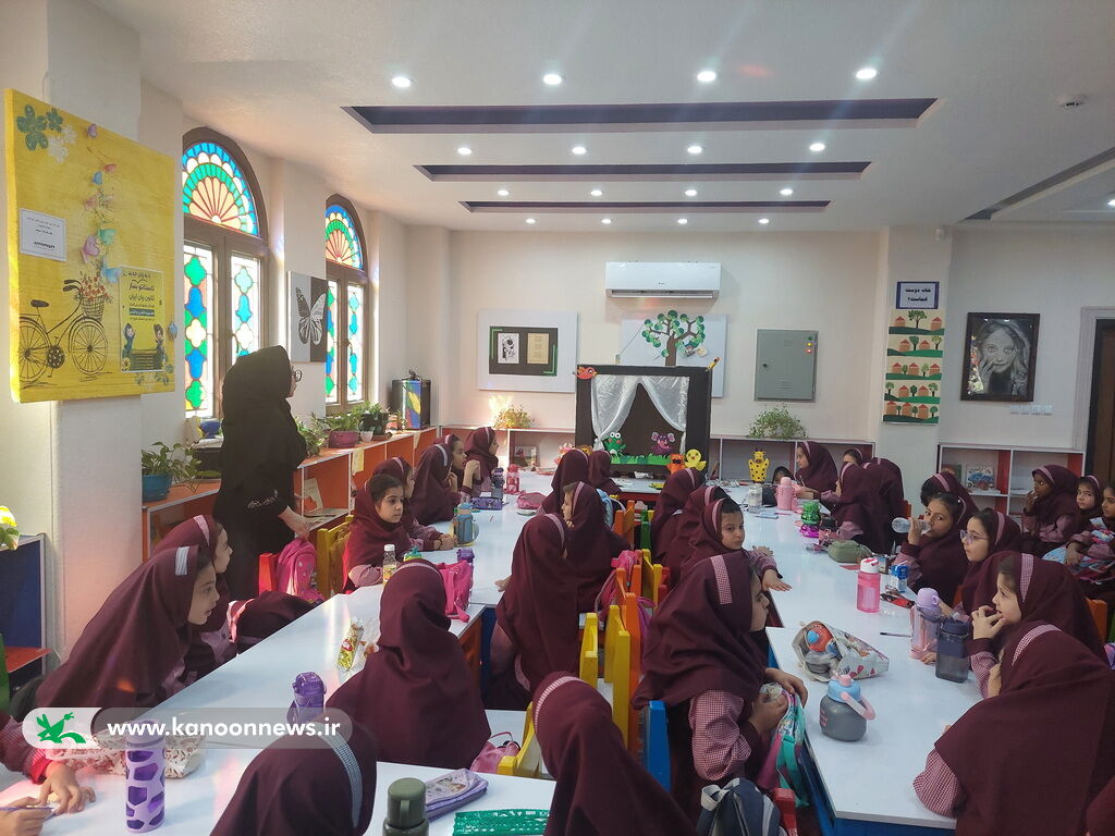 1359251-1 "روز کودک، روز قصه" در سراسر استان بوشهر برگزار شد