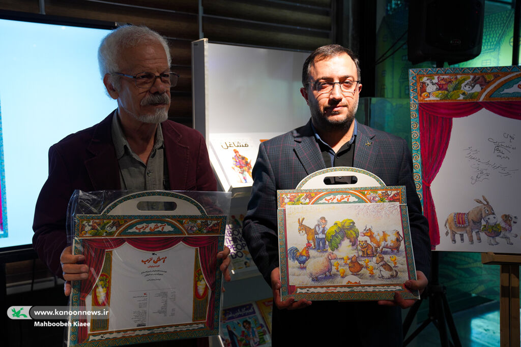 1359713-1 «کتابنمایش» مصداق یادگیری فعال در نظام شخصیسازی آموزش است