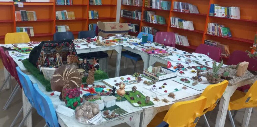 1360482-1 نخستین جشنواره پیاز و گردو در هرسین