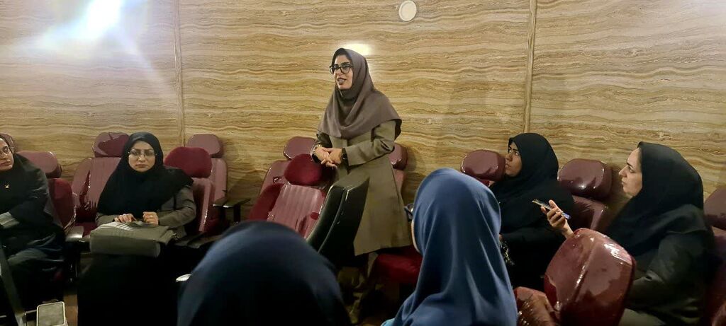 1360497-1 برگزاری دوره آموزشی «آشنایی با مبانی نجوم مقدماتی» در استان هرمزگان