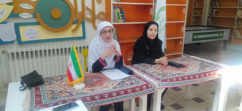 برگزاری دوازدهمین پاتوق قصه و نقد کانون همدان با موضوع «زبان بدن در قصه‌گویی»