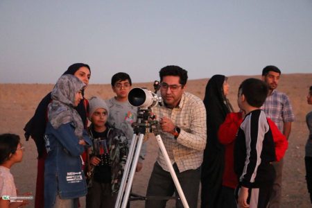 رصد دنباله‌دار لِمون در کویر خوریان سمنان