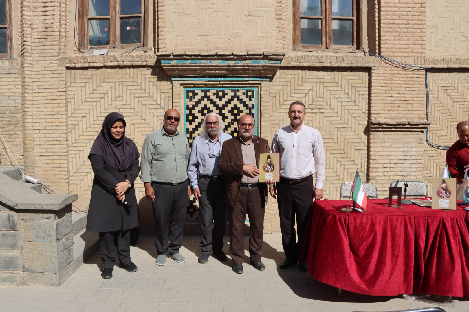 1360687-1 نشست ادبی «از ایراک تا اراک» در هفته فرهنگی اراک