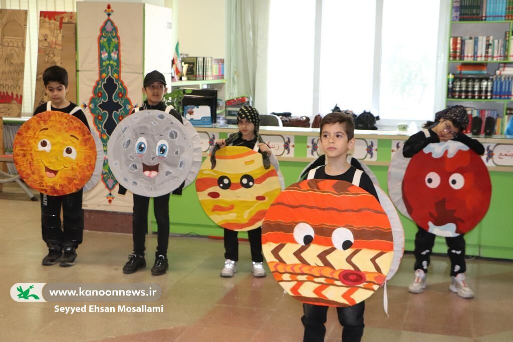 1360709-1 «گلستان»، الگوی تلفیق علم، فرهنگ و اقتصاد در هفتهی جهانی فضا