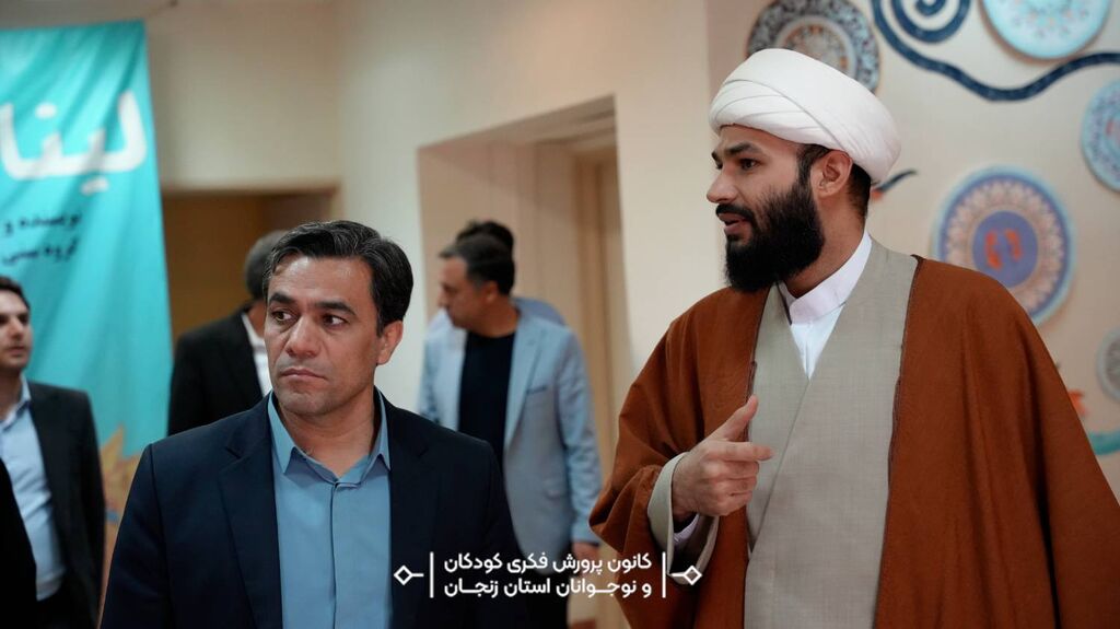 1360729-1 توسعه همکاریهای کانون و آموزش و پرورش برای شکوفایی استعدادهای کودکان زنجانی