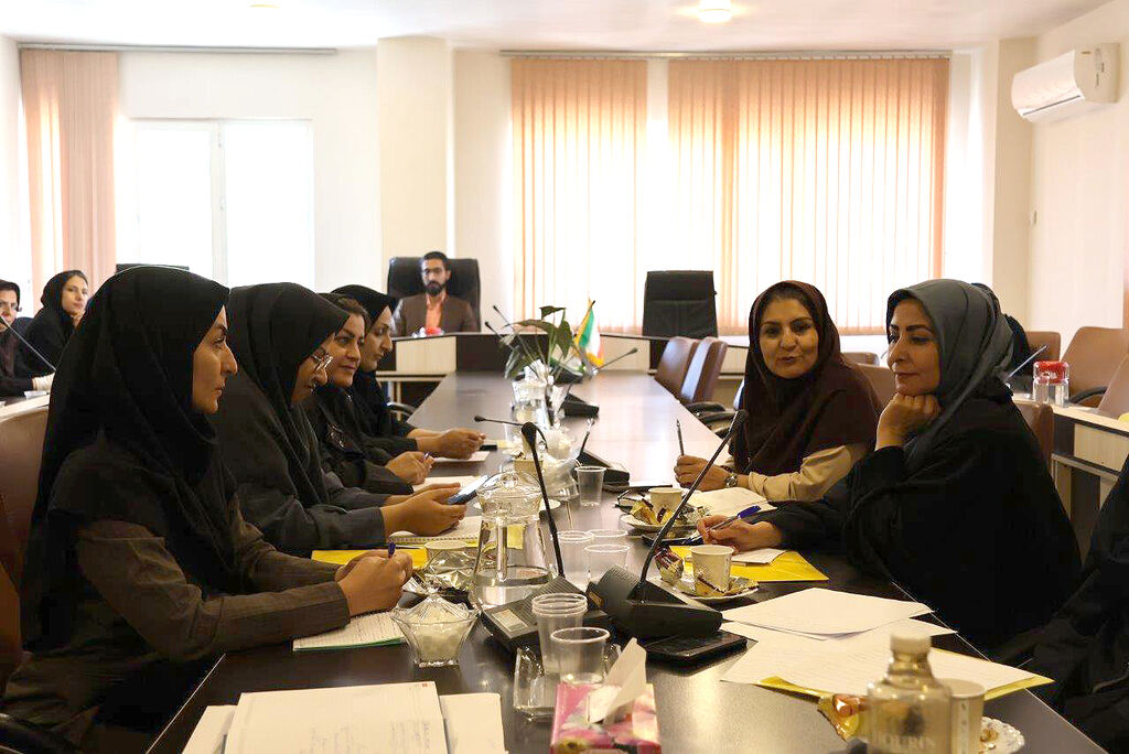 1360747-1 کارگاه بازآفرینی قصههای دینی با محوریت نهجالبلاغه در شهرکرد برگزار شد