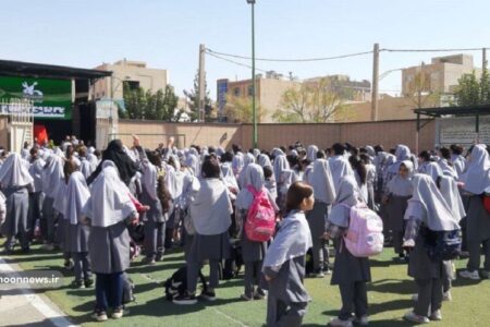 تماشاخانه سیار کانون به شاهین‌شهر اصفهان سفر کرد