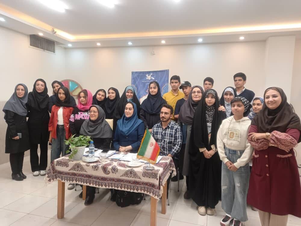 1360892-2 روز نخست پنجمین جشنواره شعر کودک؛ شاهینشهر میزبان شعر و خلاقیت