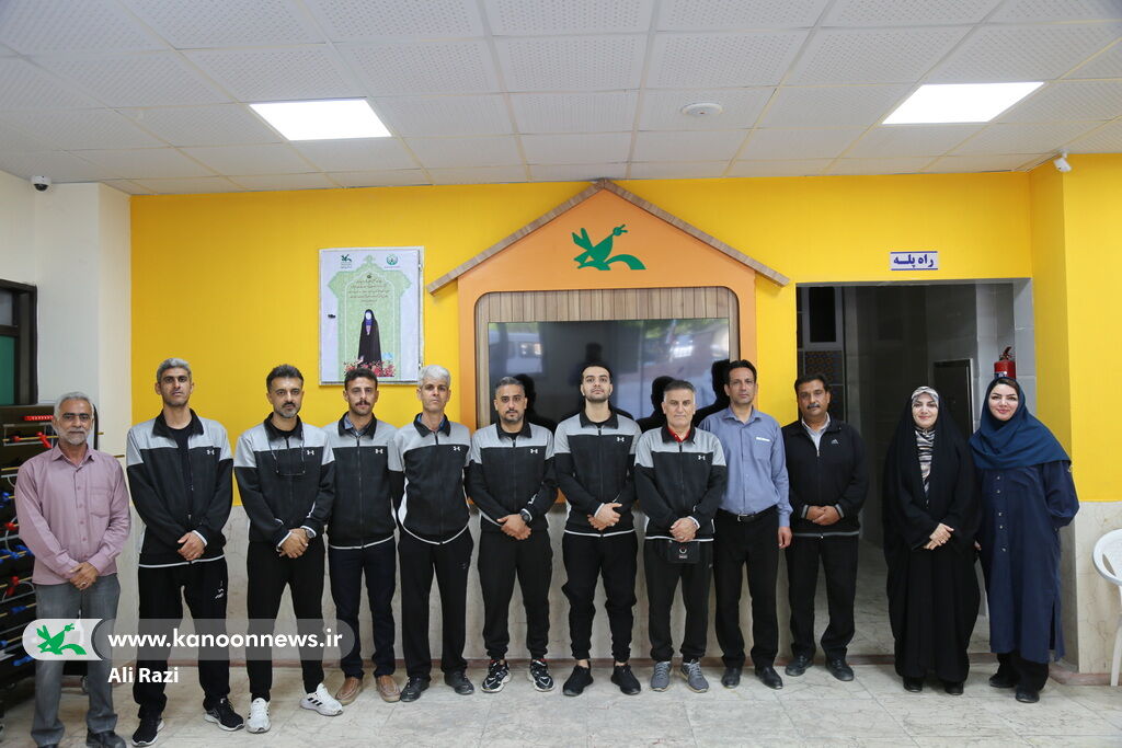 تیم فوتسال کانون استان بوشهر با بدرقه‌ی مدیرکل راهی چالوس شد