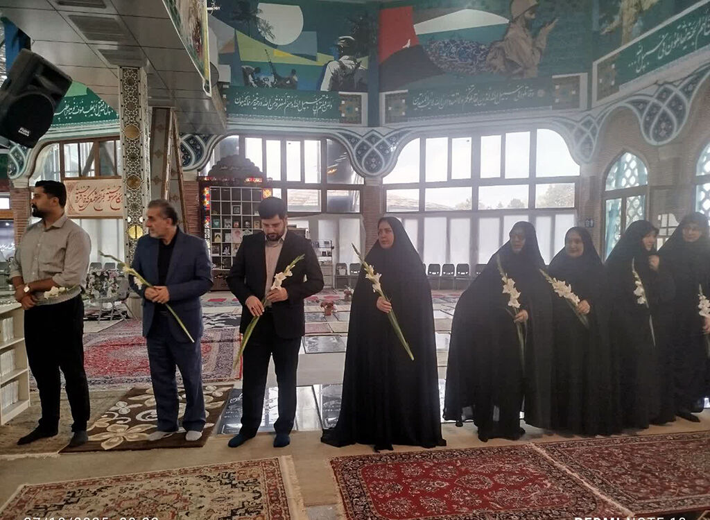 گرامی‌داشت نخستین روز هفته پدافند غیرعامل در گلزار شهدای شهر رشت