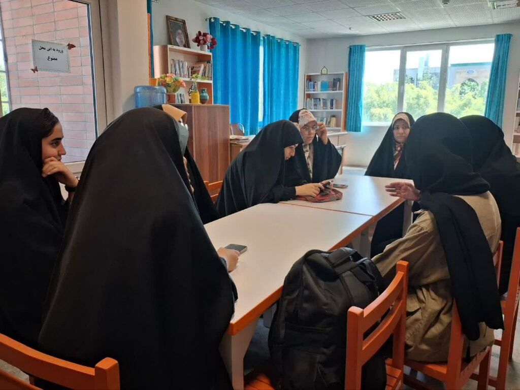 راه‌یابی به مرحله کشوری و آرای مردمی؛ درخشش گروه دختران پیشرو مرکز ۵ همدان