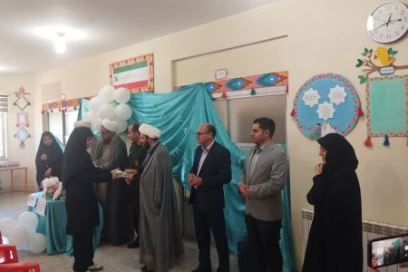 ‌به مناسبت میلاد باسعادت حضرت زینب (س)وروز پرستاربرگزارشد