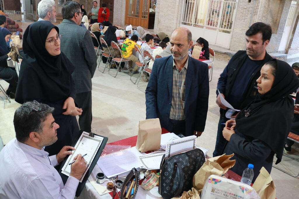 1361572-1 کارگاههایی برای معرفی اراک به کودکان و نوجوانان