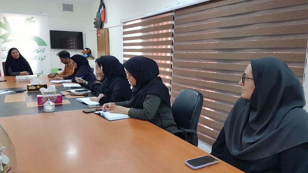 1361903-1 تبیین و بررسی اهم برنامههای پیش روی کانون کرمانشاه