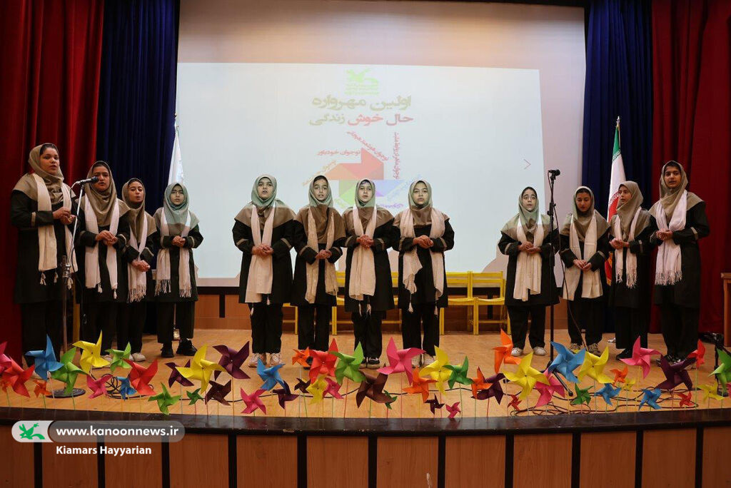 نوجوان‌محوری از حرف تا عمل