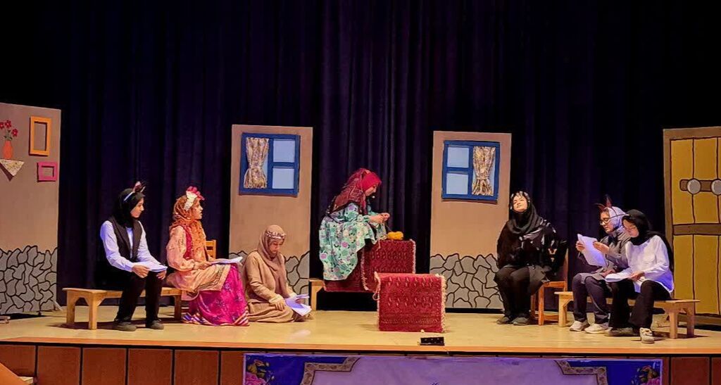 شور نوجوانی در کانون کرج؛ برپایی گرامیداشت روز نوجوان در مرکز مجتمع