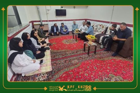 دیدار صمیمی مدیران کانون پرورش فکری کشور و خوزستان با عضو نوجوان باشگاه قاف