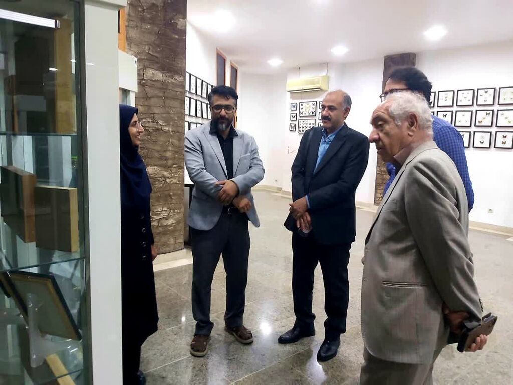 1362469-1 بازدید اعضای هیات علمی دانشگاه صنعتی امیرکبیر از مرکز تخصصی علوم بندرعباس