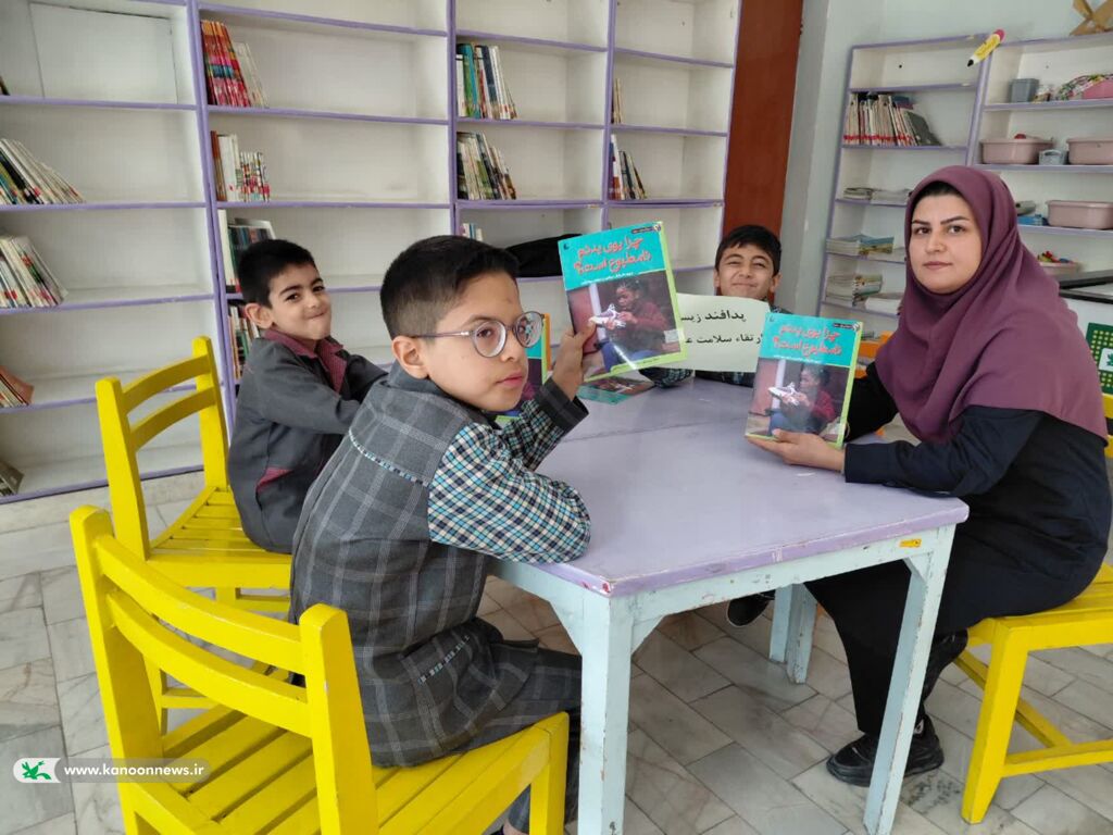 1363005-1 ویژهبرنامههای هفته پدافند غیرعامل در مراکز کانون پرورش فکری همدان