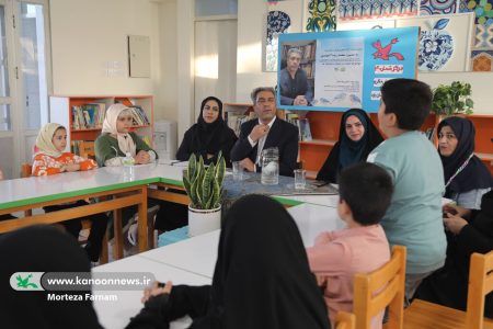 نشست بحث آزاد کانون‌یاران یزدی برگزار شد