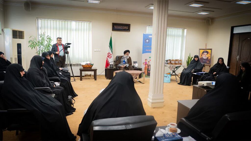 1363459-1 برگزیدگان جشنوارهی «شهیده ریحانه سلطانینژاد» تجلیل شدند