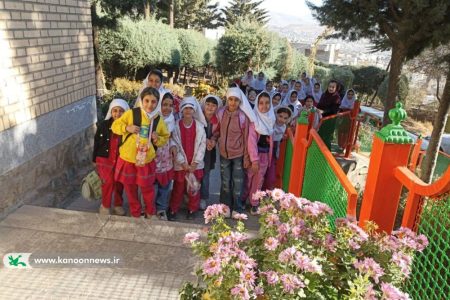 بازدید ۷۵ دانش‌آموز سنندجی از دنیای علم و فناوری