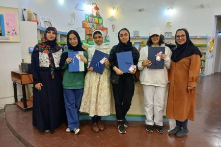 کتاب‌خوانی روی موج رادیو؛ درخشش اعضای مرکز ۲ کانون پرورش فکری کودکان و نوجوان استان تهران در برنامه «کتاب فرهنگ»