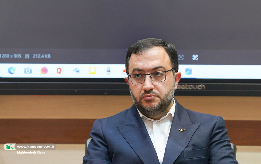 1363633-1 طرح توسعه و تولید کتابهای تصویری در کانون پرورش فکری مطرح شد