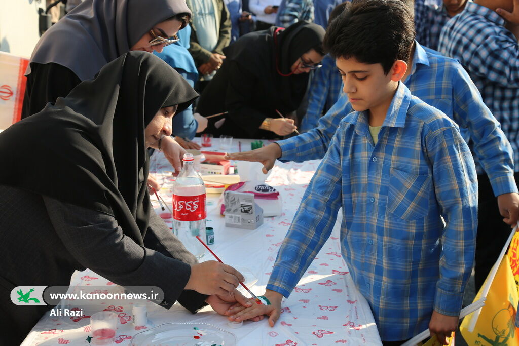 غرفه فرهنگی کانون، جلوه‌ای از شور و خلاقیت برای کودکان و نوجوانان بوشهری