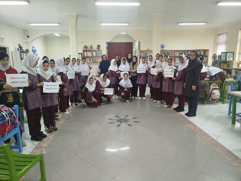 روز دانش‌آموز و یوم‌الله سیزده آبان در مراکز کانون استان اردبیل گرامی داشته شد