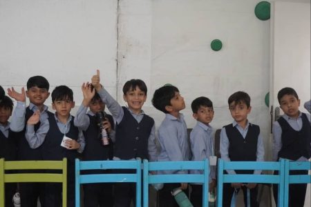 نمایش سوپ سنگ میهمان مدارس بندر لنگه شد